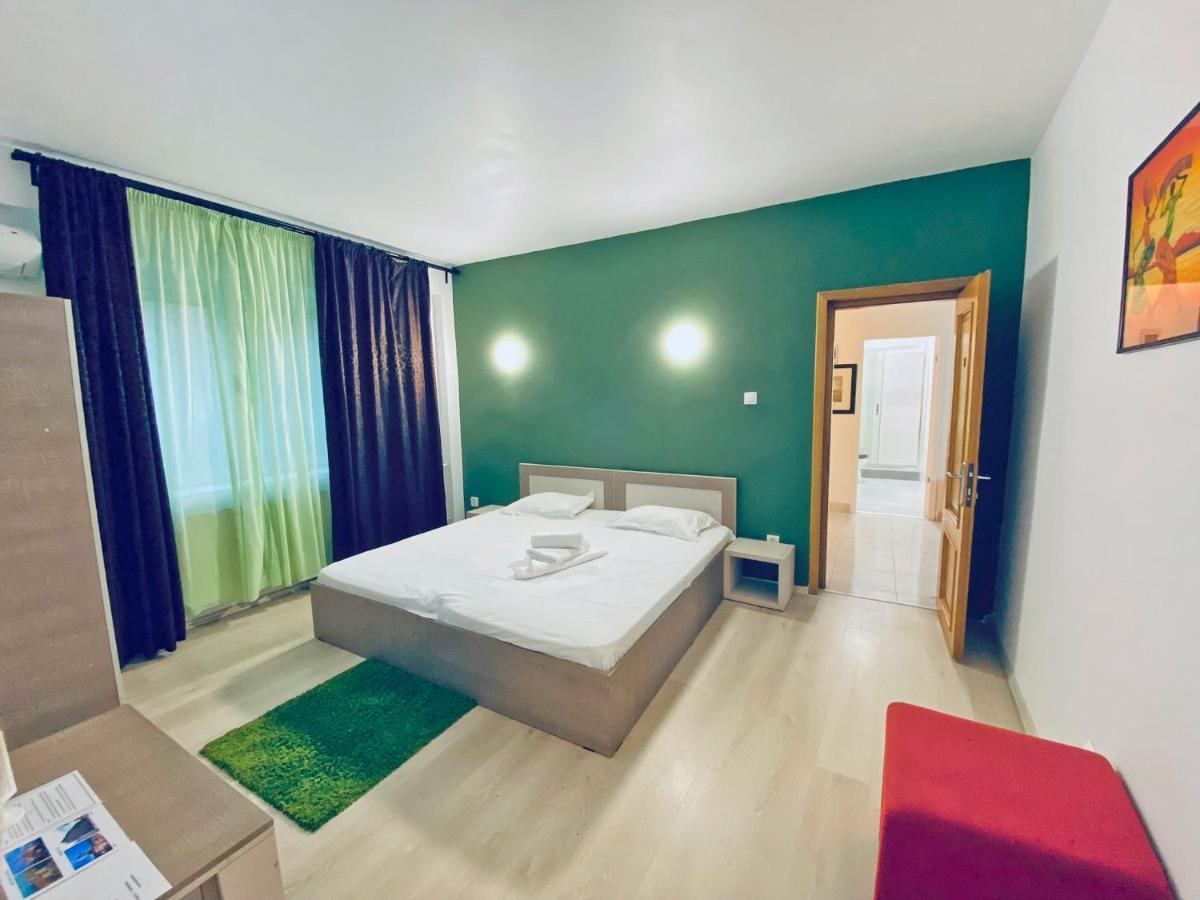 The Lincoln Suites - Central Shabbat Friendly Apartments 布加勒斯特 外观 照片