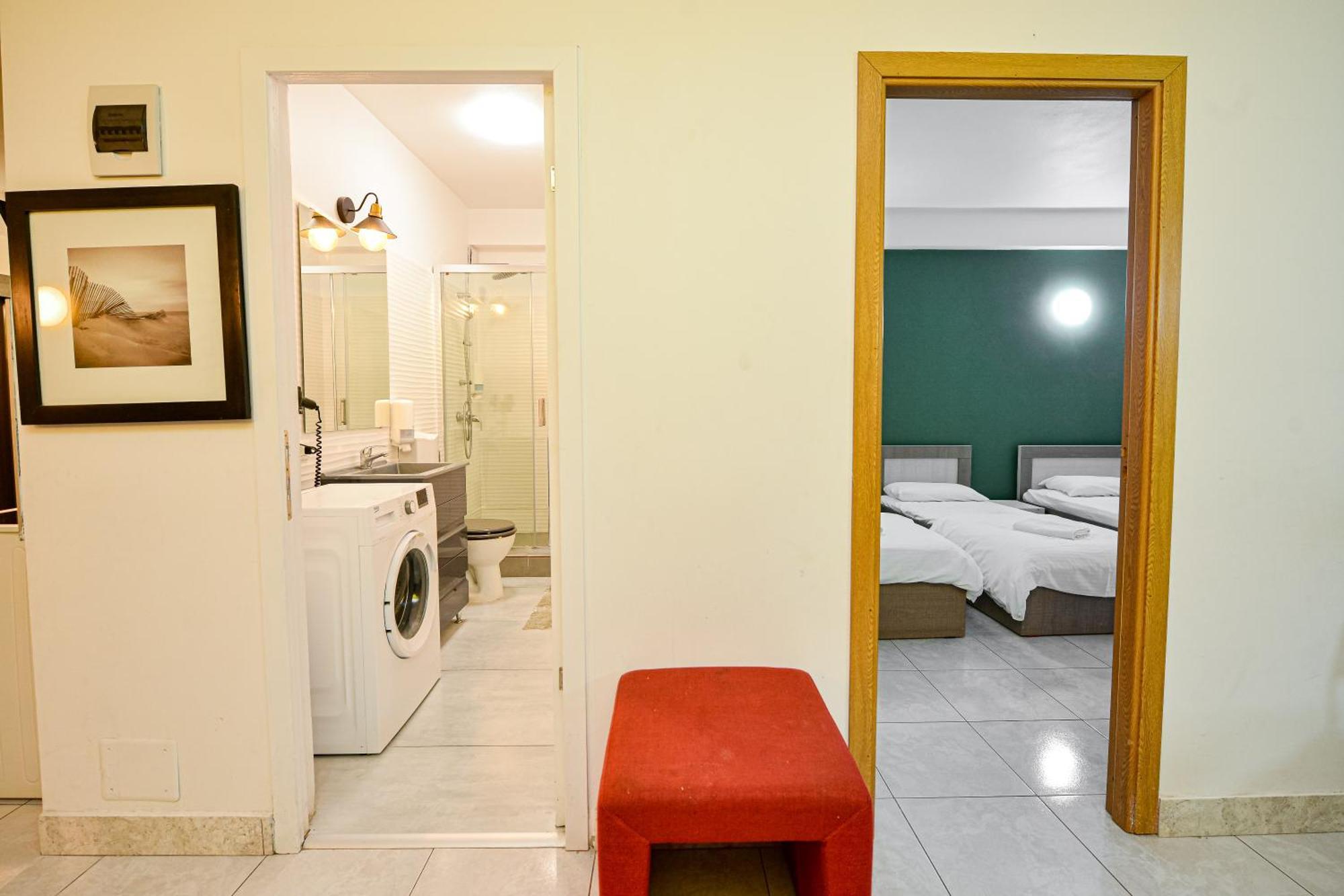 The Lincoln Suites - Central Shabbat Friendly Apartments 布加勒斯特 外观 照片